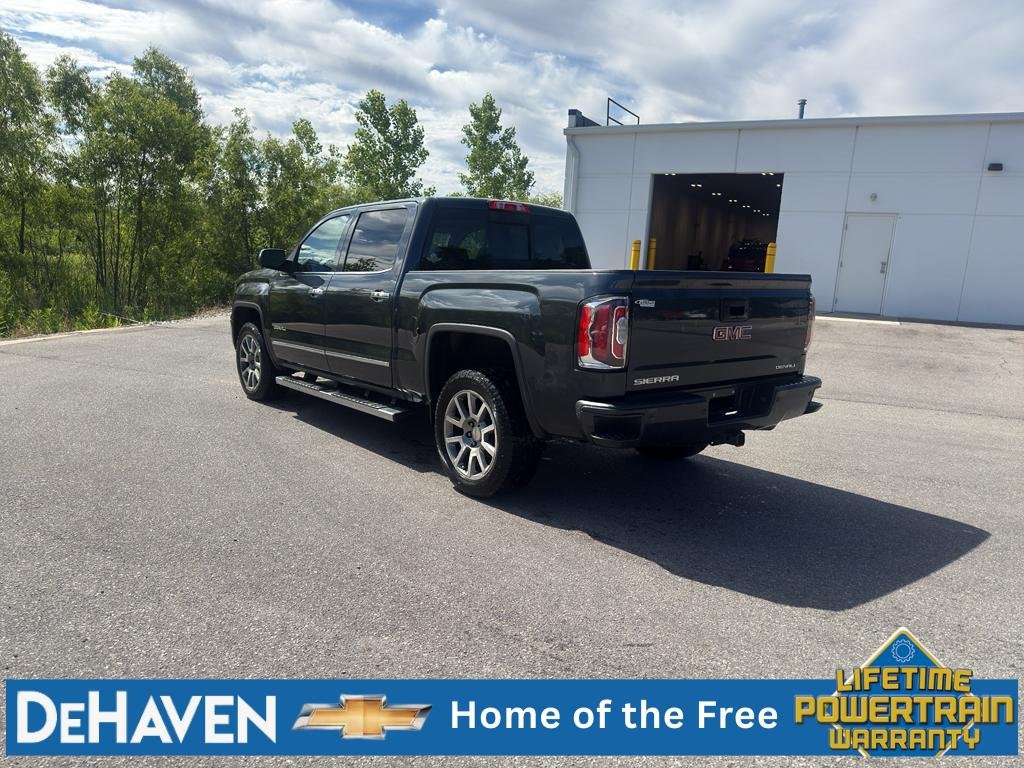 Used 2018 DARK SLATE METALLIC GMC Denali image 4