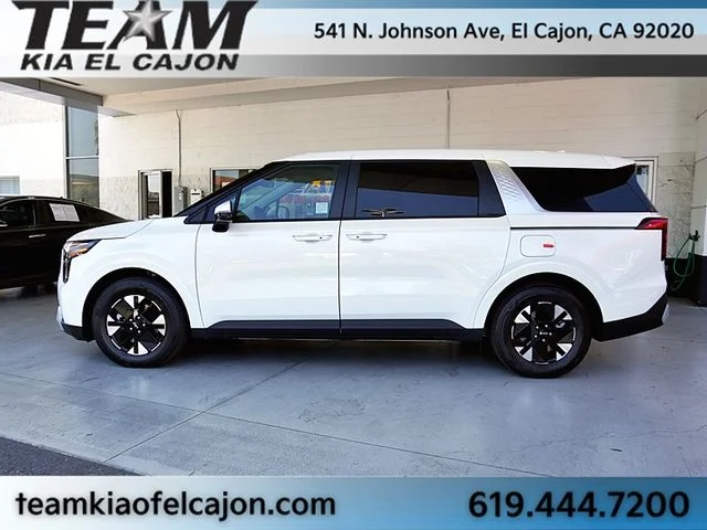 New 2026 White Kia LXS image 6