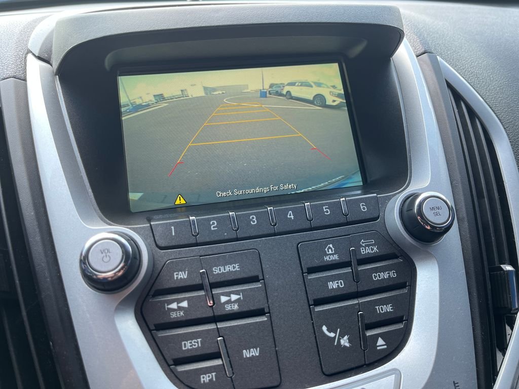Used 2015 Gold GMC SLT-1 image 19