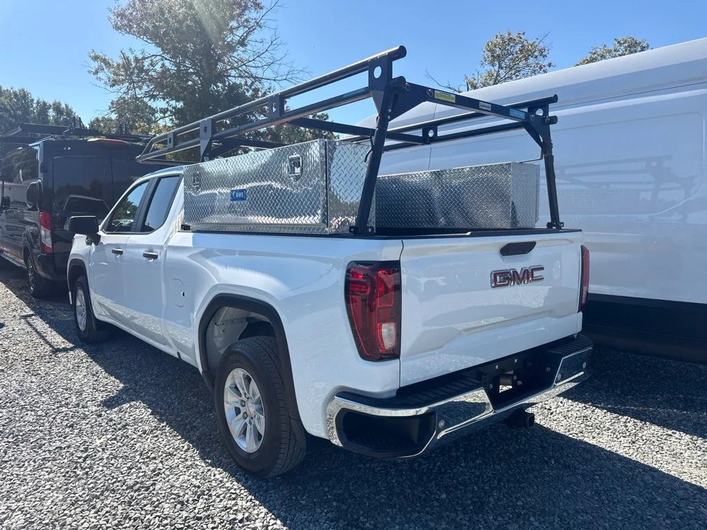 Used 2024 White GMC Pro image 4