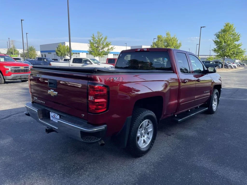 Used 2018 CAJUN RED TINTCOAT Chevrolet LT image 6