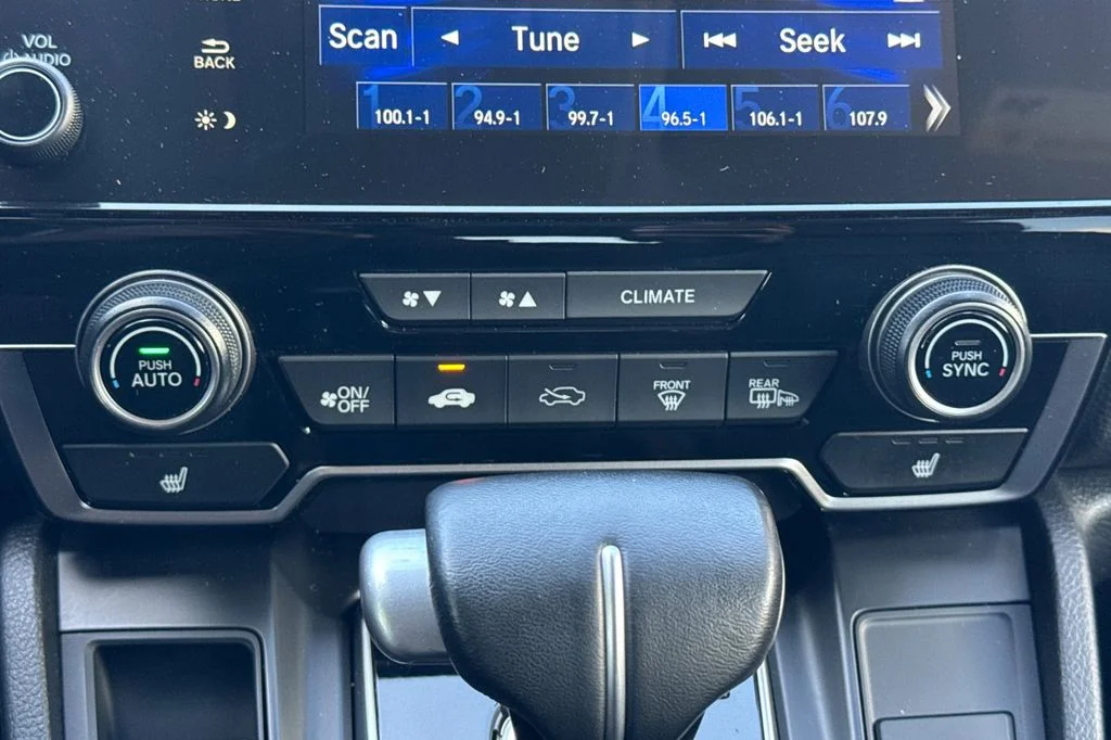Used 2021 Aegean Blue Metallic Honda Touring image 22