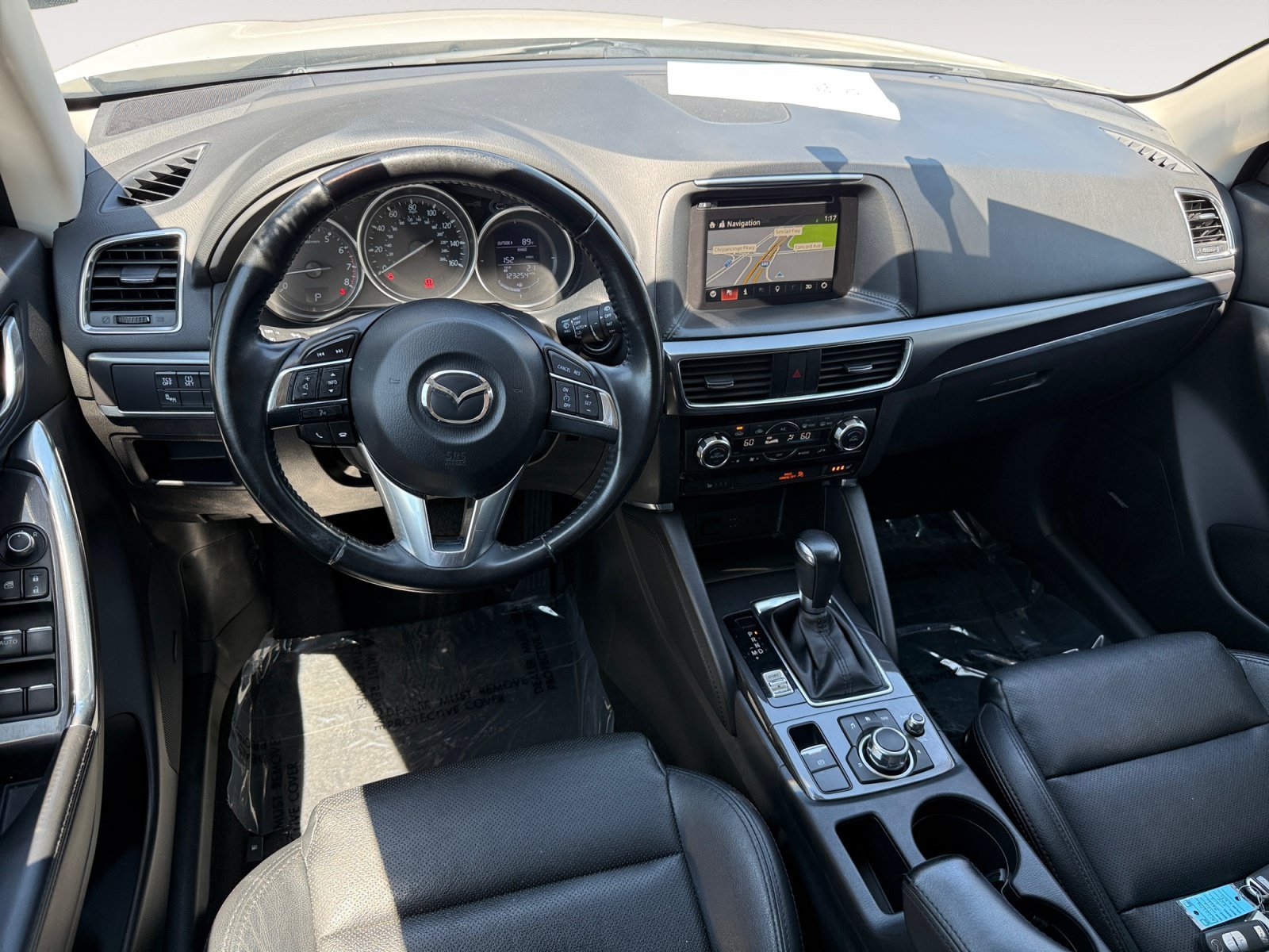 Used 2016 Crystal White Pearl Mazda Grand Touring image 15