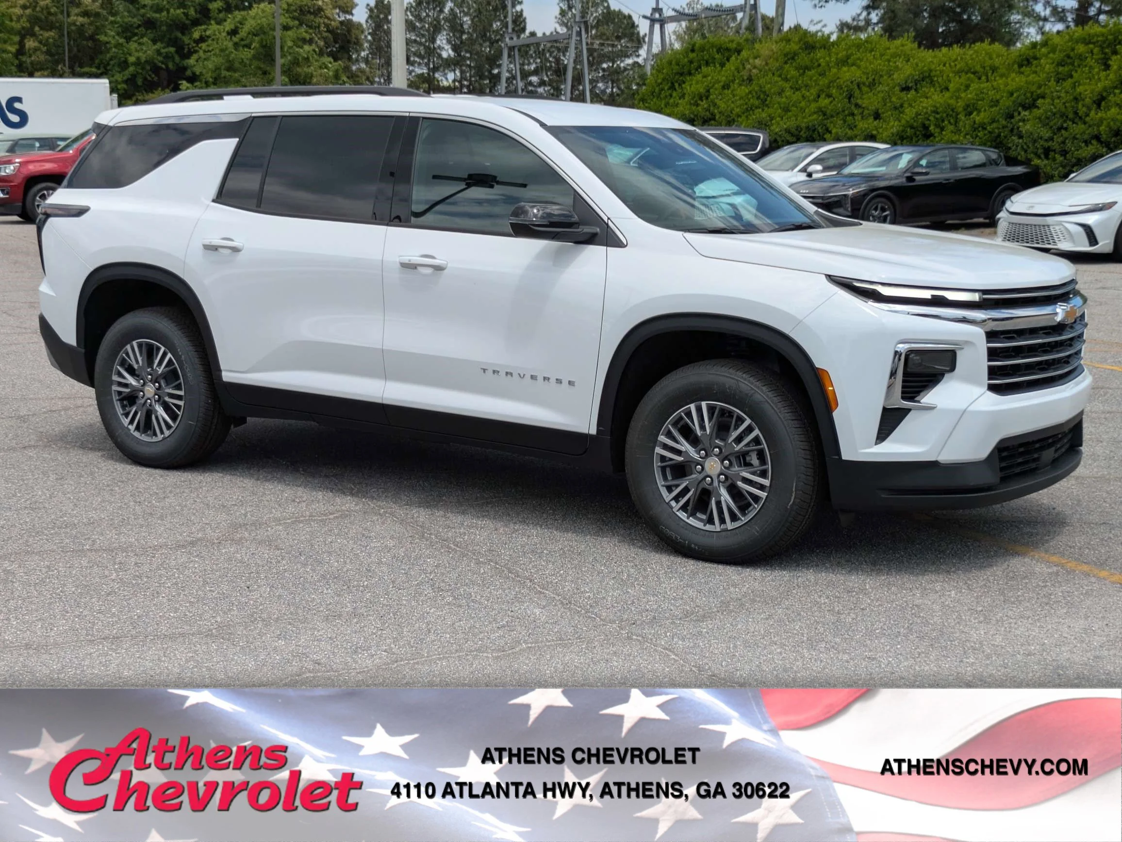 2026 Chevrolet Traverse FWD LT's photo