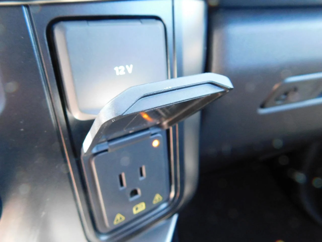 New 2027 Carbonized Gray Metallic Ford F-250® Lariat® image 50