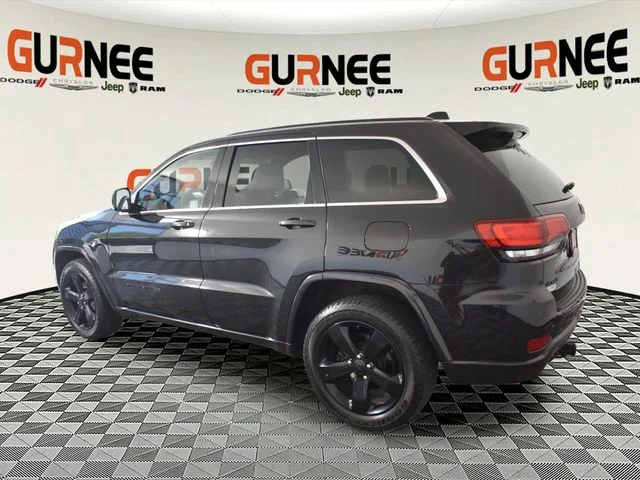 Used 2015 Black Jeep Altitude image 3