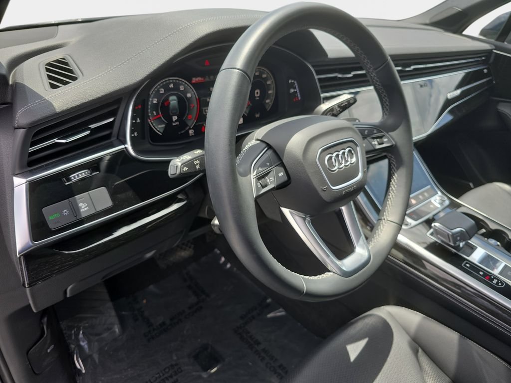 Used 2025 Blue Audi 55 Premium Plus image 27