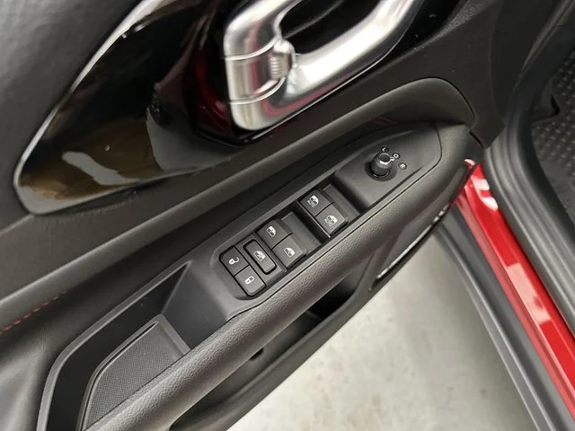 New 2026 Red Hot Pearl-Coat Exterior Paint Jeep Trailhawk image 17