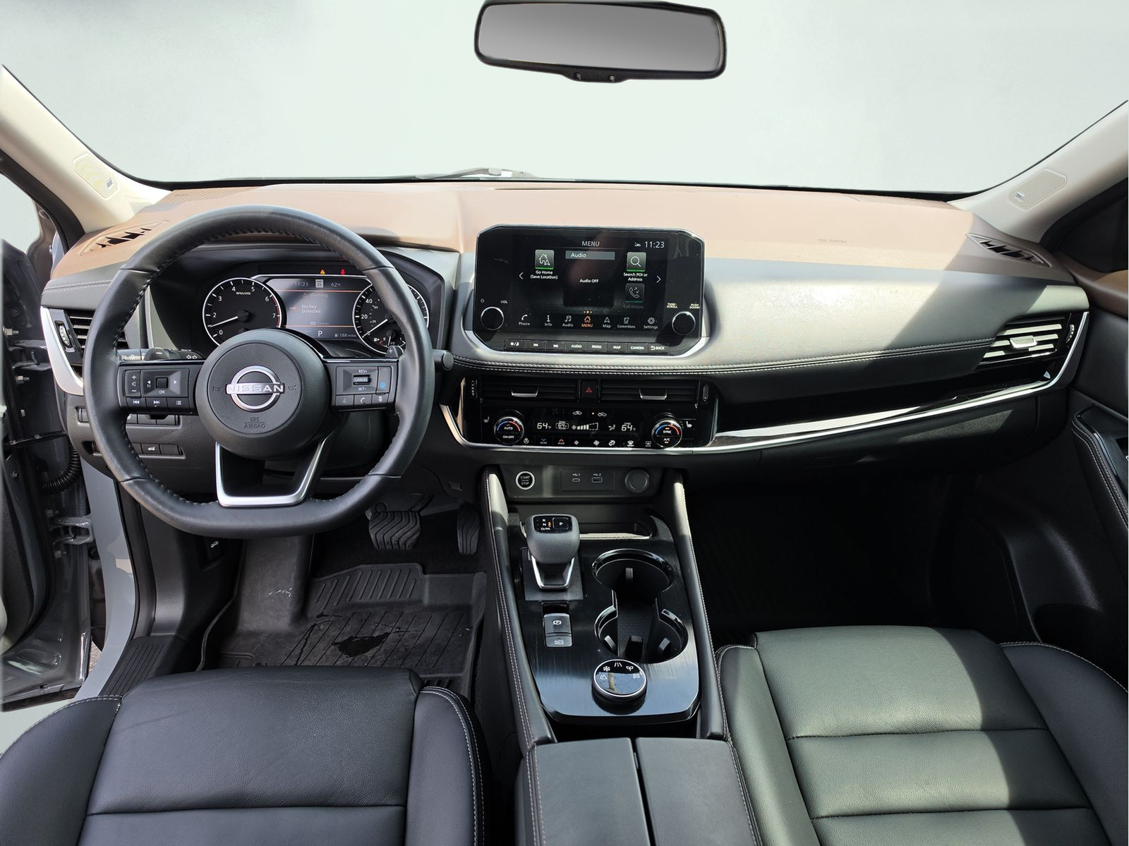 Used 2023 Boulder Gray Pearl Nissan SL image 13