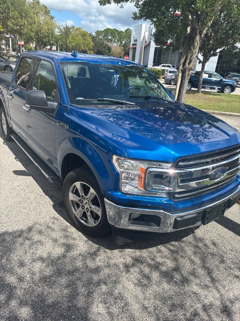 Used 2018 Blue Ford XLT image 8