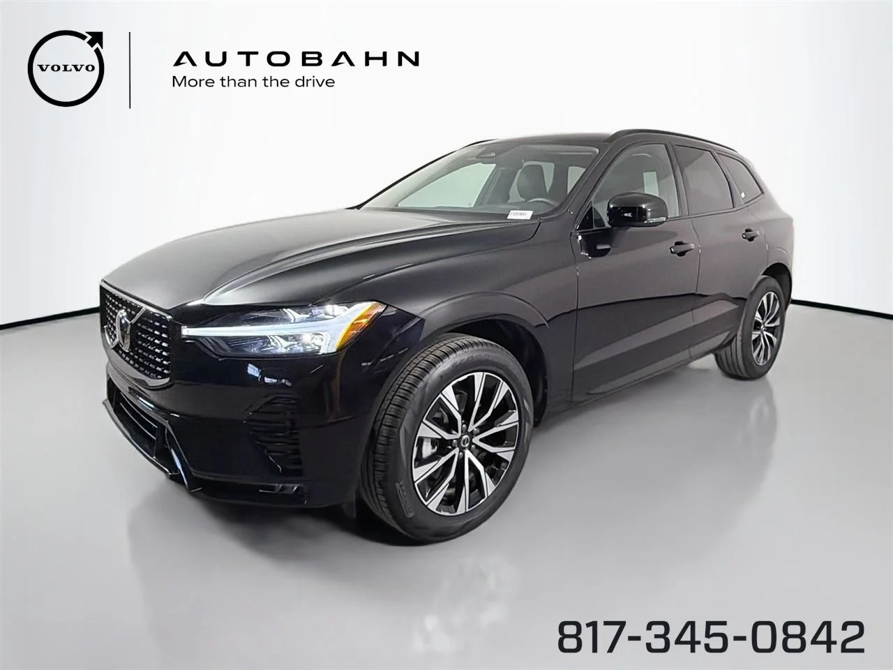 2025 Volvo XC60 B5 Core Dark AWD's photo