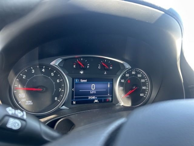 Used 2023 Silver GMC SLE image 19