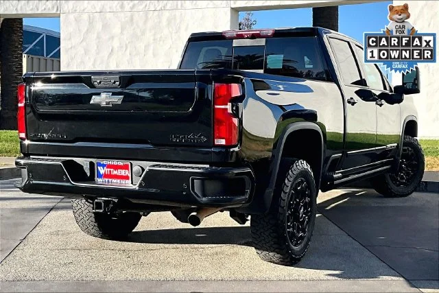 Used 2024 Black Chevrolet High Country image 13