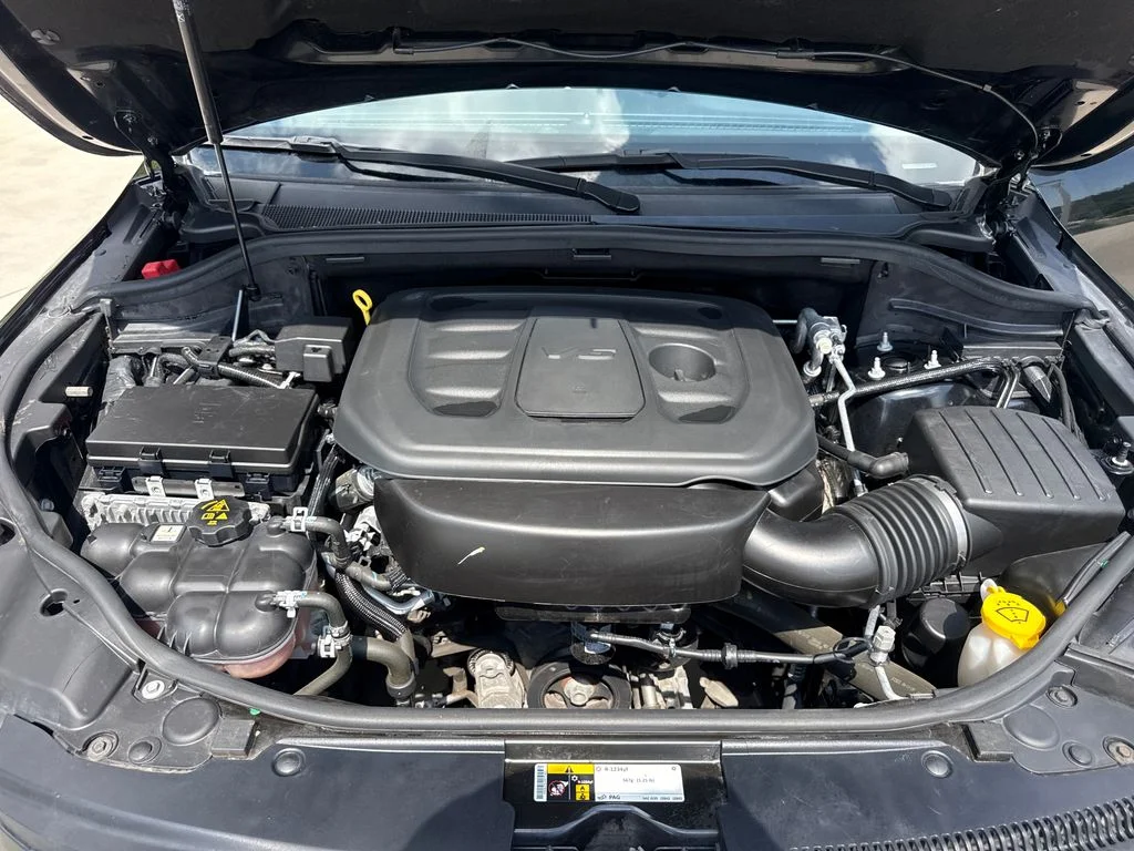 Used 2020 Diamond Black Jeep Limited image 35