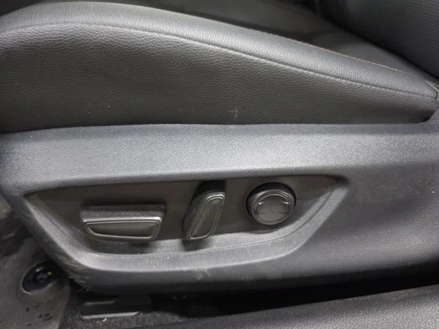 Certified Used 2026  Toyota XLE image 29