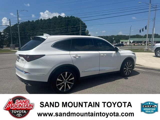 Used 2025 White Acura Technology Package image 3