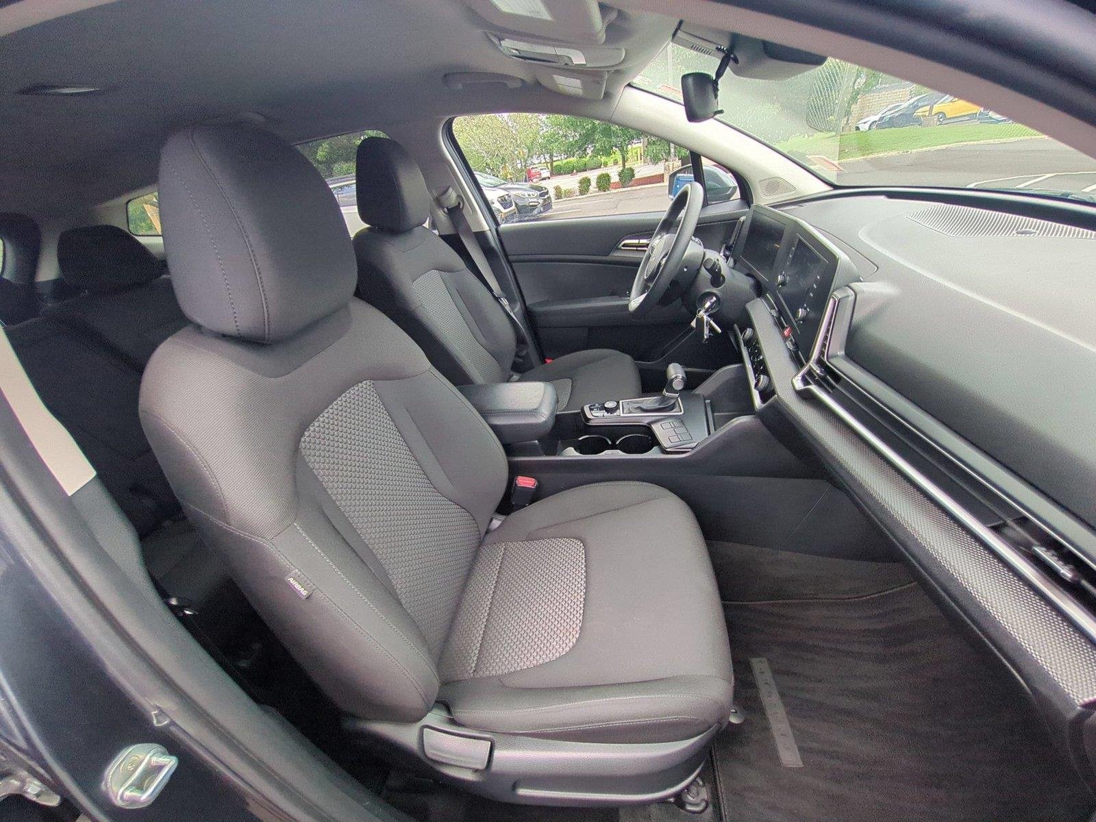 Used 2023 Gravity Gray Kia LX image 35