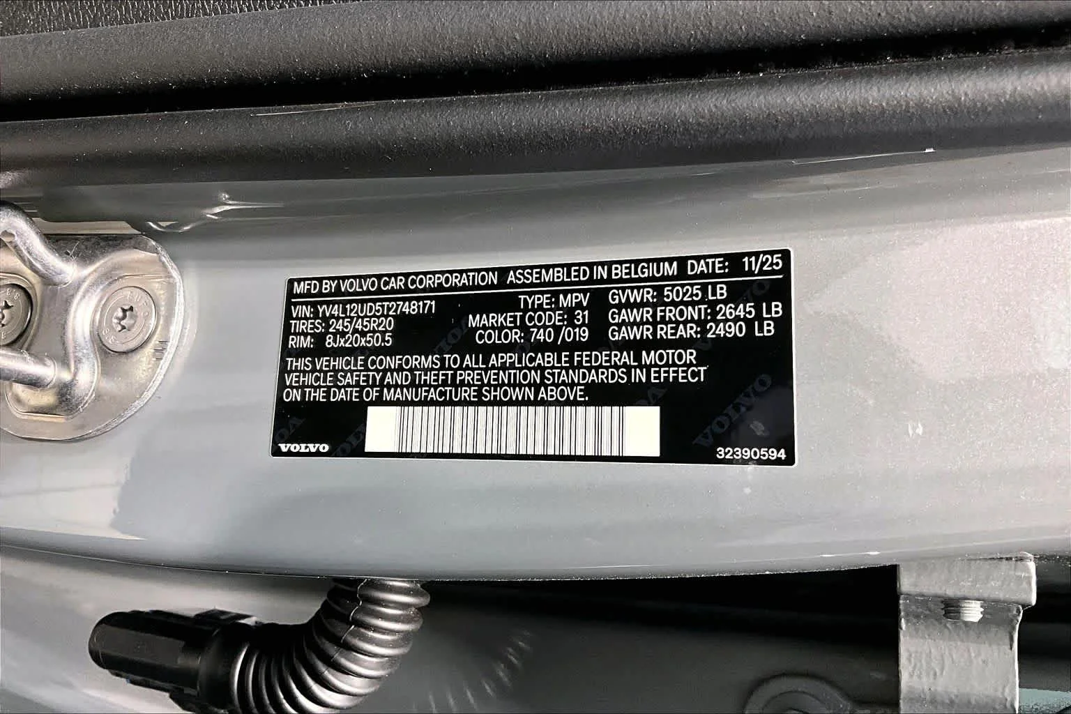 New 2026 Vapour Grey Volvo Ultra image 12