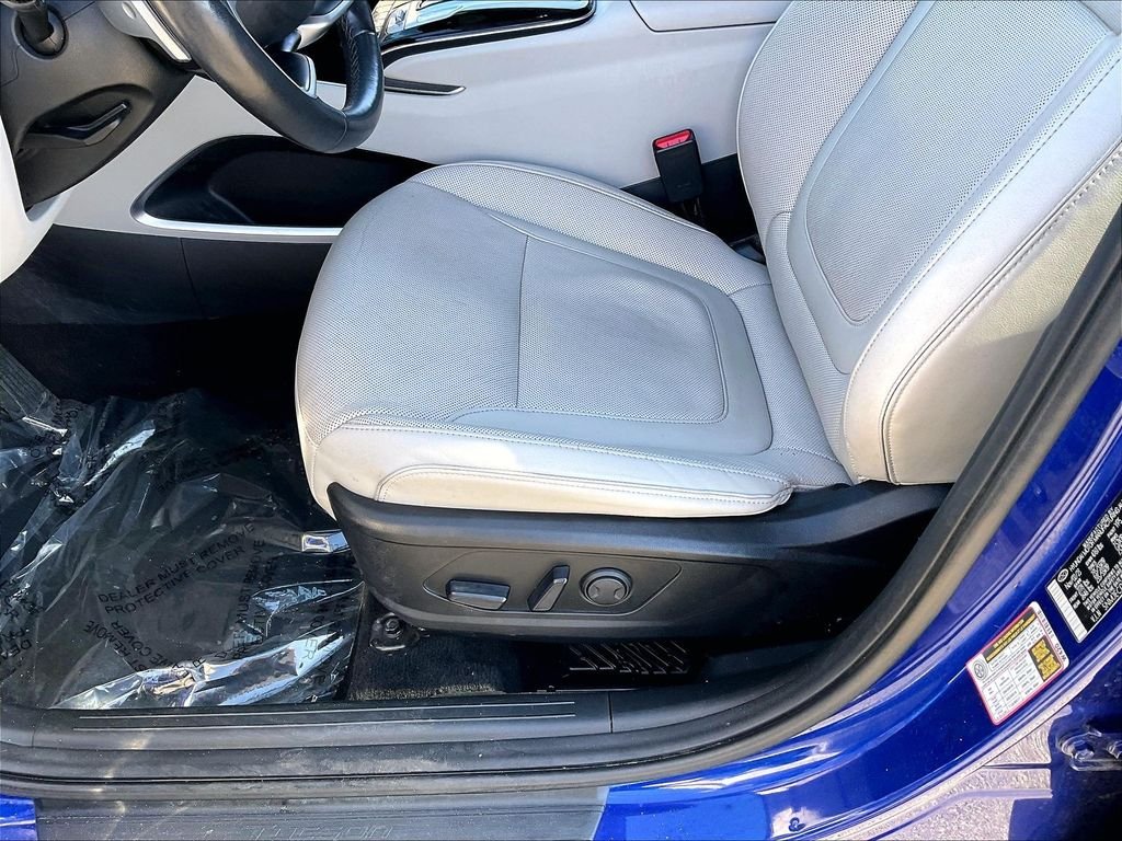 Used 2024 Intense Blue Hyundai Limited image 33