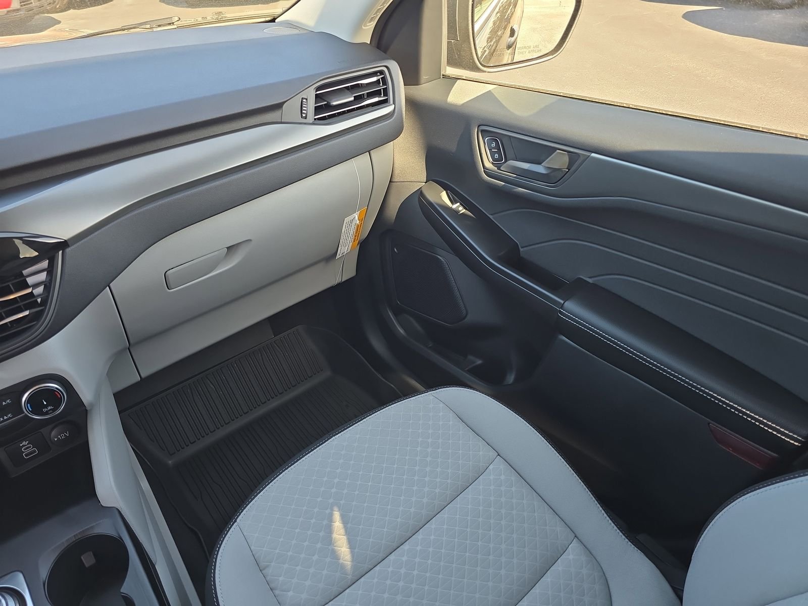New 2026 Agate Black Metallic Ford Active image 11