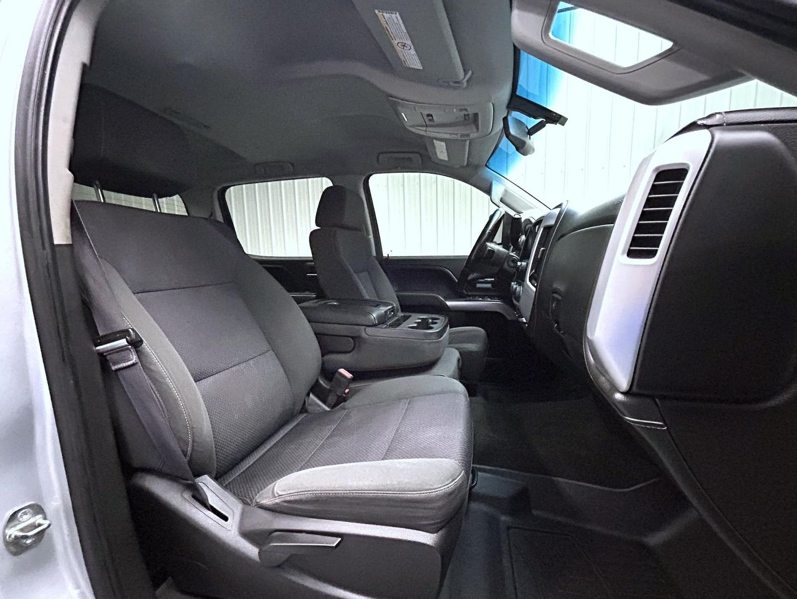 Used 2015 Silver GMC SLE image 15