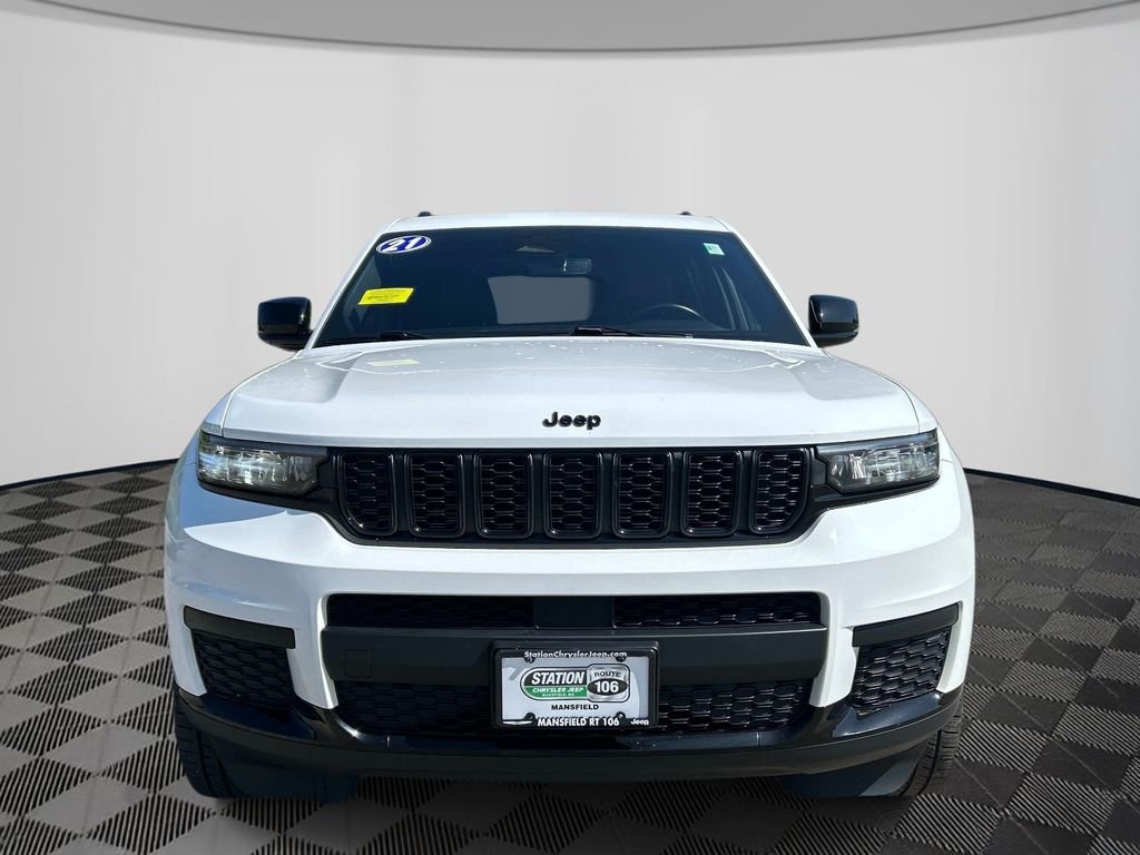 Used 2021 White Jeep Altitude image 8