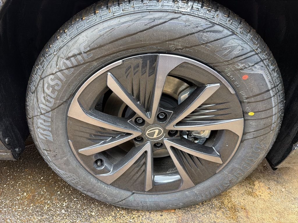 2026 Lexus RZ Premium - Photo 22