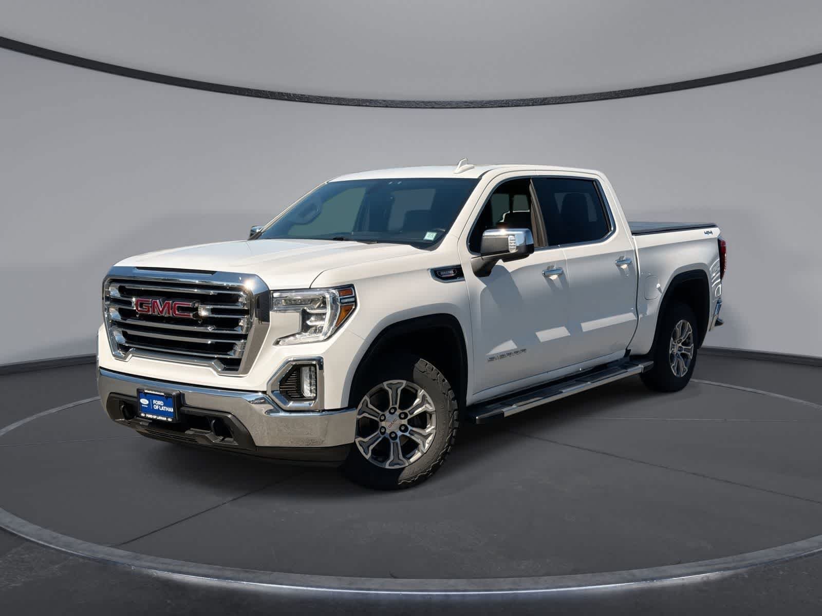 2021 GMC Sierra 4WD Crew Cab Short Box SLT's photo
