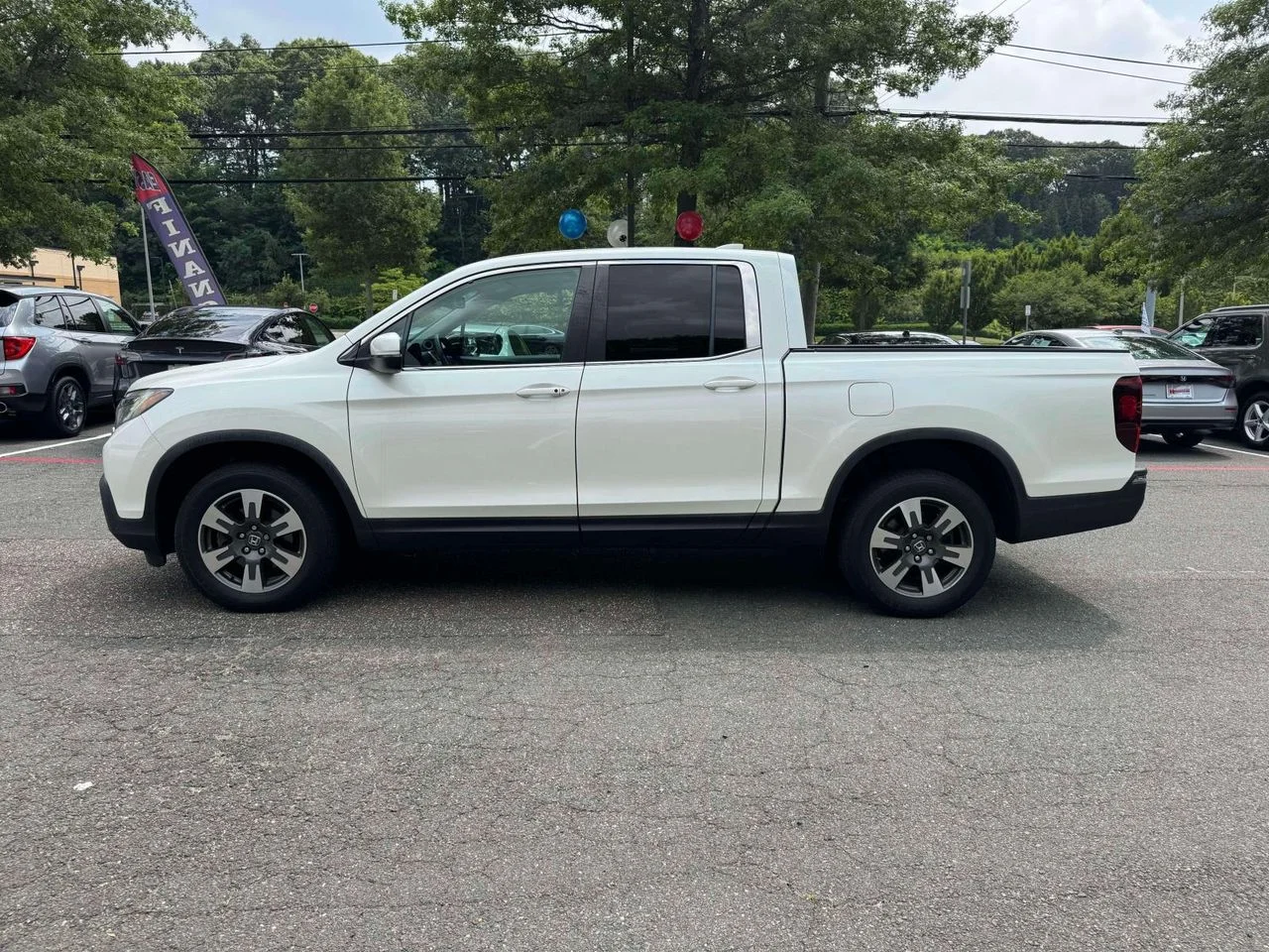Used 2017 White Diamond Pearl Honda RTL-T image 4