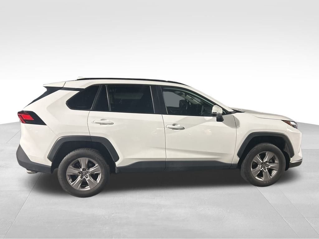 Used 2025 White Toyota XLE image 8