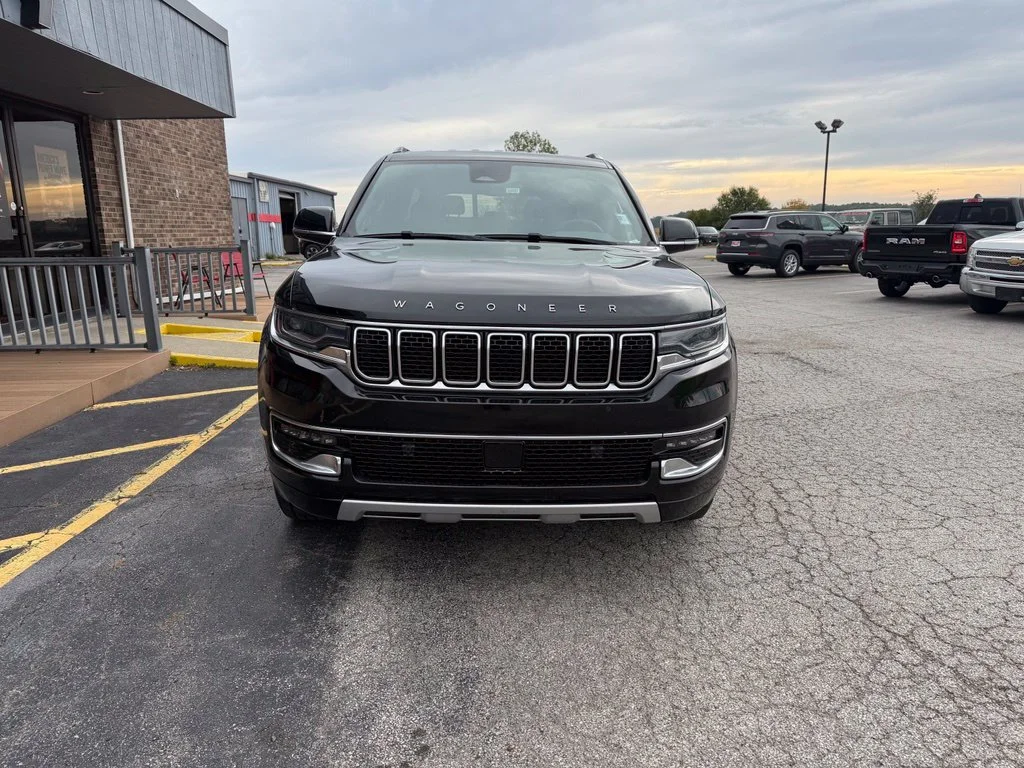 Used 2024 Black Jeep Series II image 9