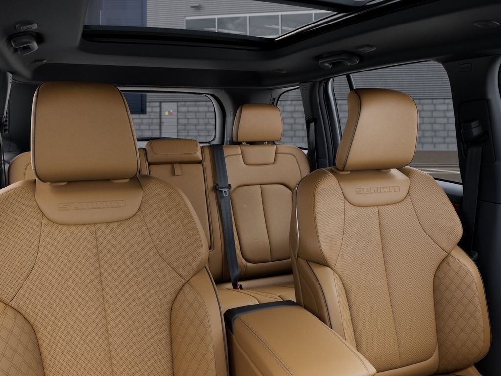 New 2026 Bright White Clear-Coat Exterior Paint Jeep Summit image 26