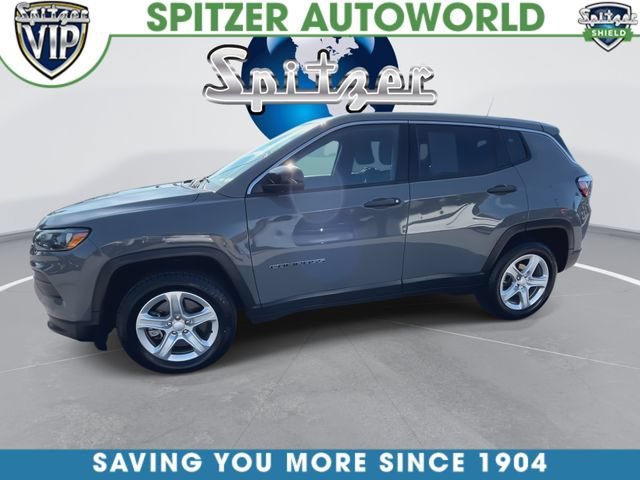 Used 2023 Gray Jeep Sport 4x4 image 5