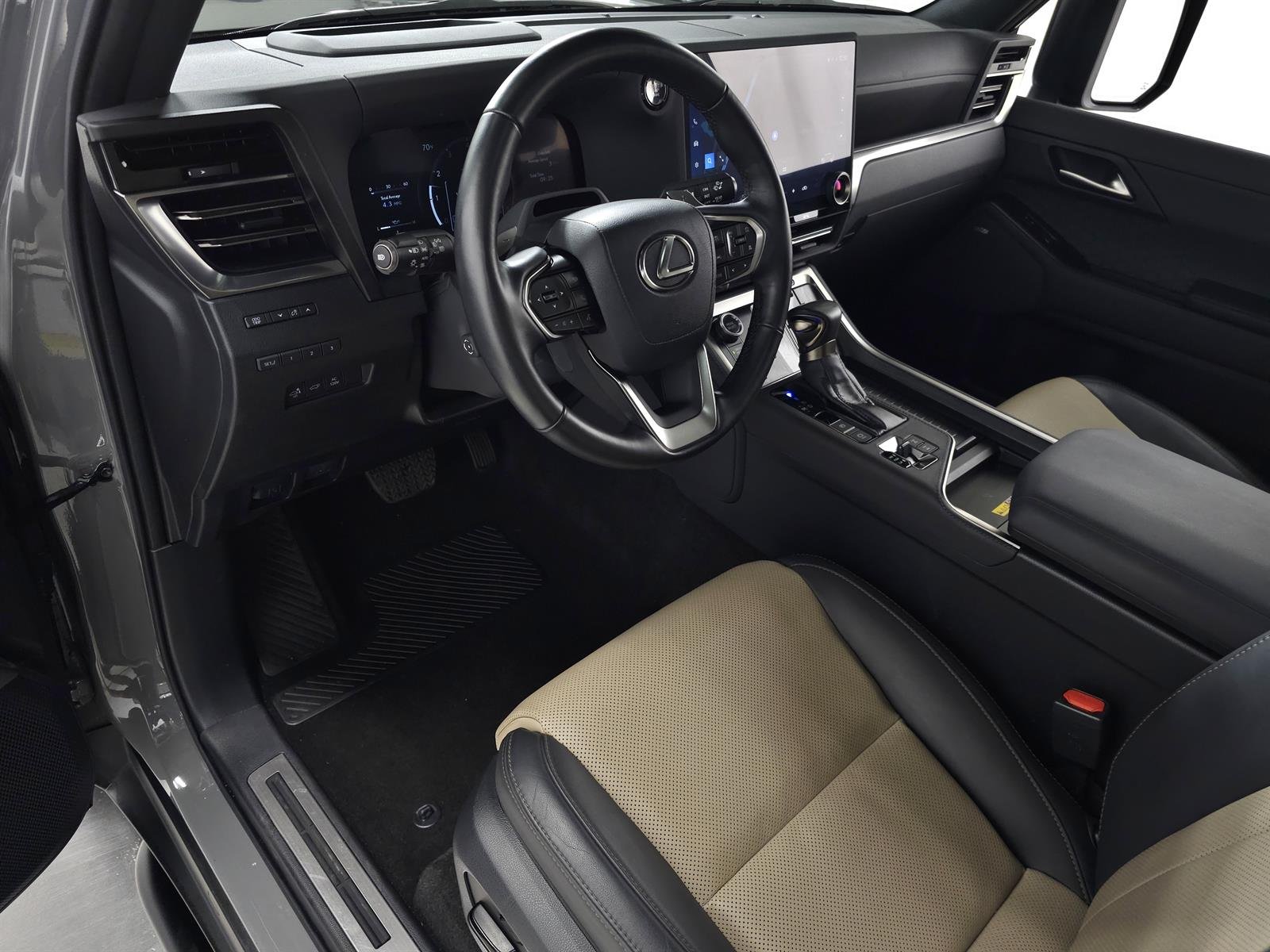 Certified Used 2024 Gray Lexus OVERTRAIL+ image 18
