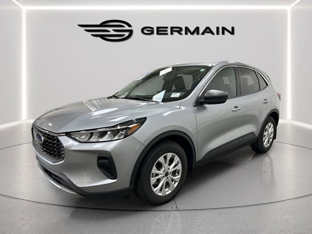 Used 2024 Silver Metallic Ford Active image 3