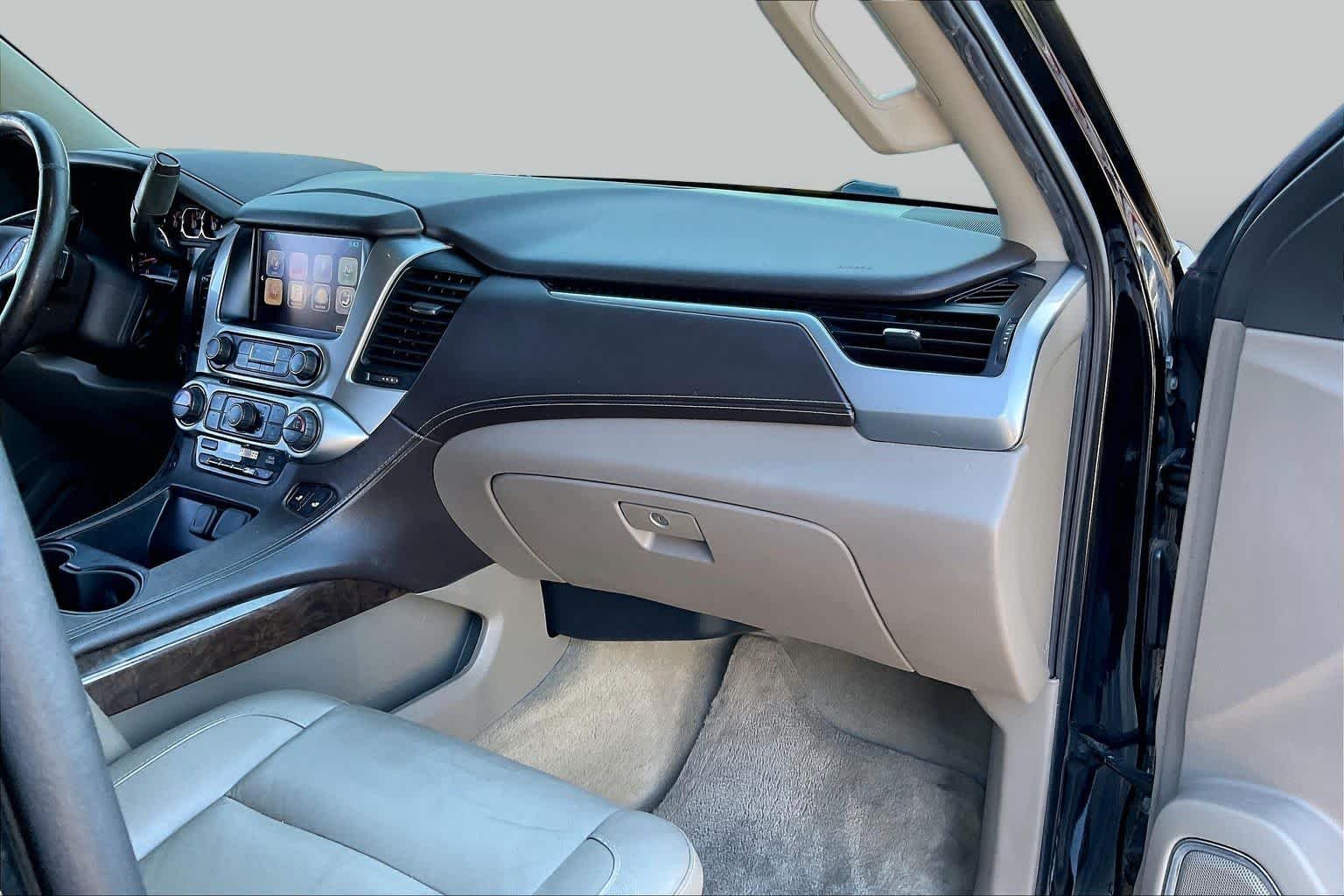 Used 2015 Black Chevrolet LT image 16