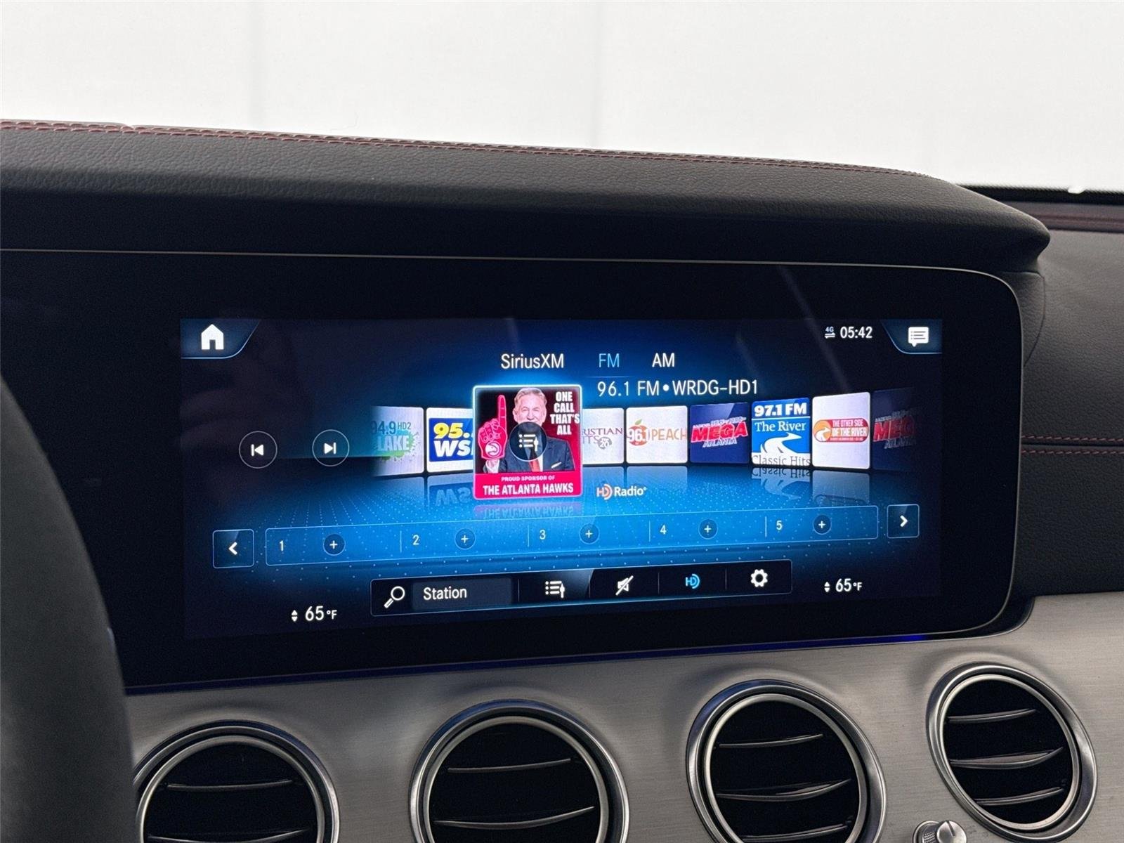 2022 Mercedes-Benz E-Class AMG E 53 - Photo 23