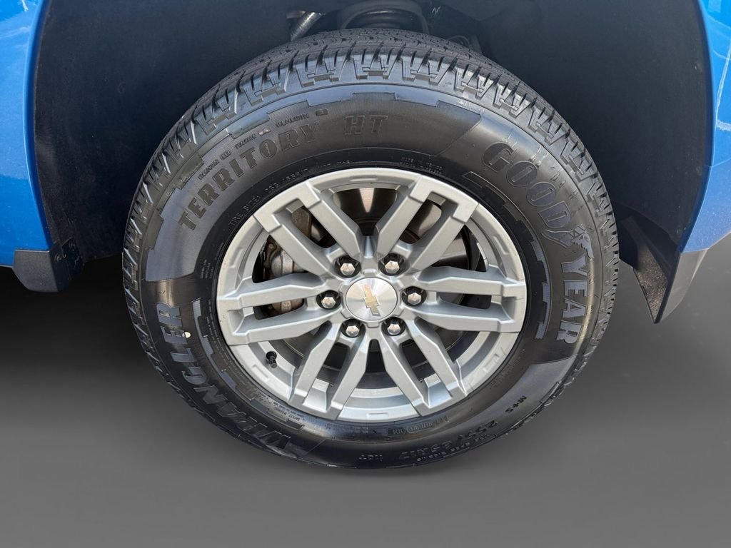 Used 2023 Blue Chevrolet LT image 16