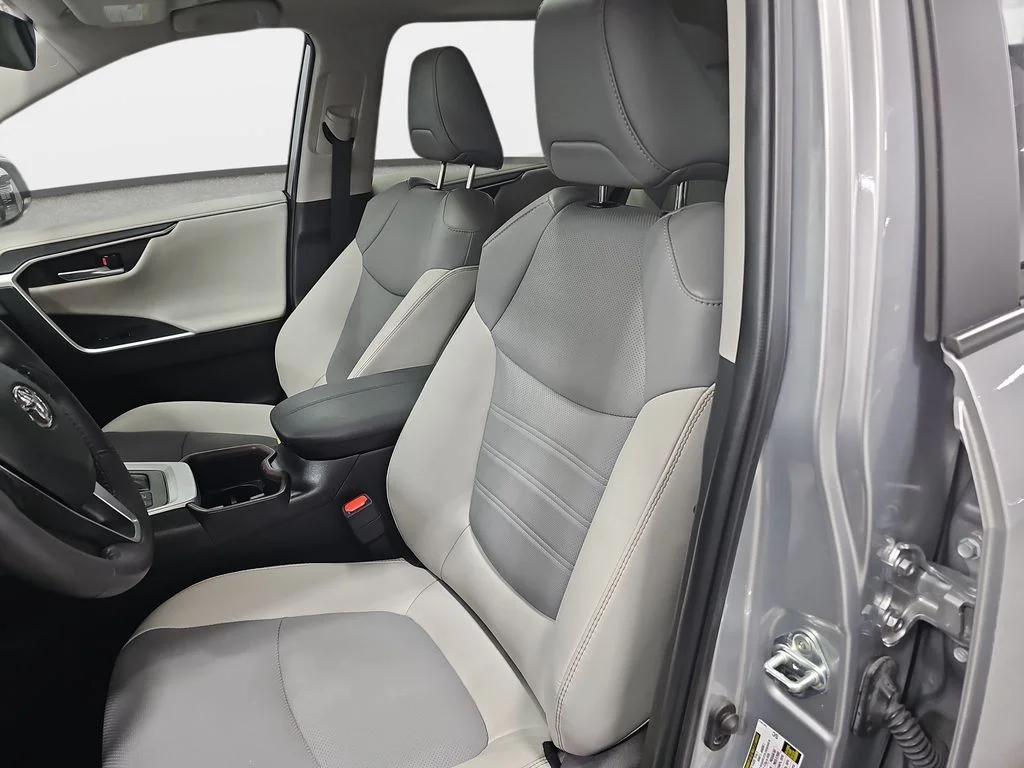 Used 2023 Silver Toyota Limited image 17