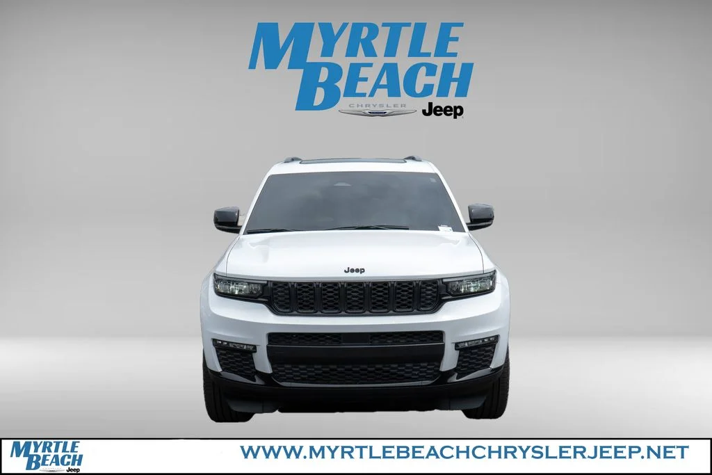 Used 2024 Bright White Clearcoat Jeep Limited image 9
