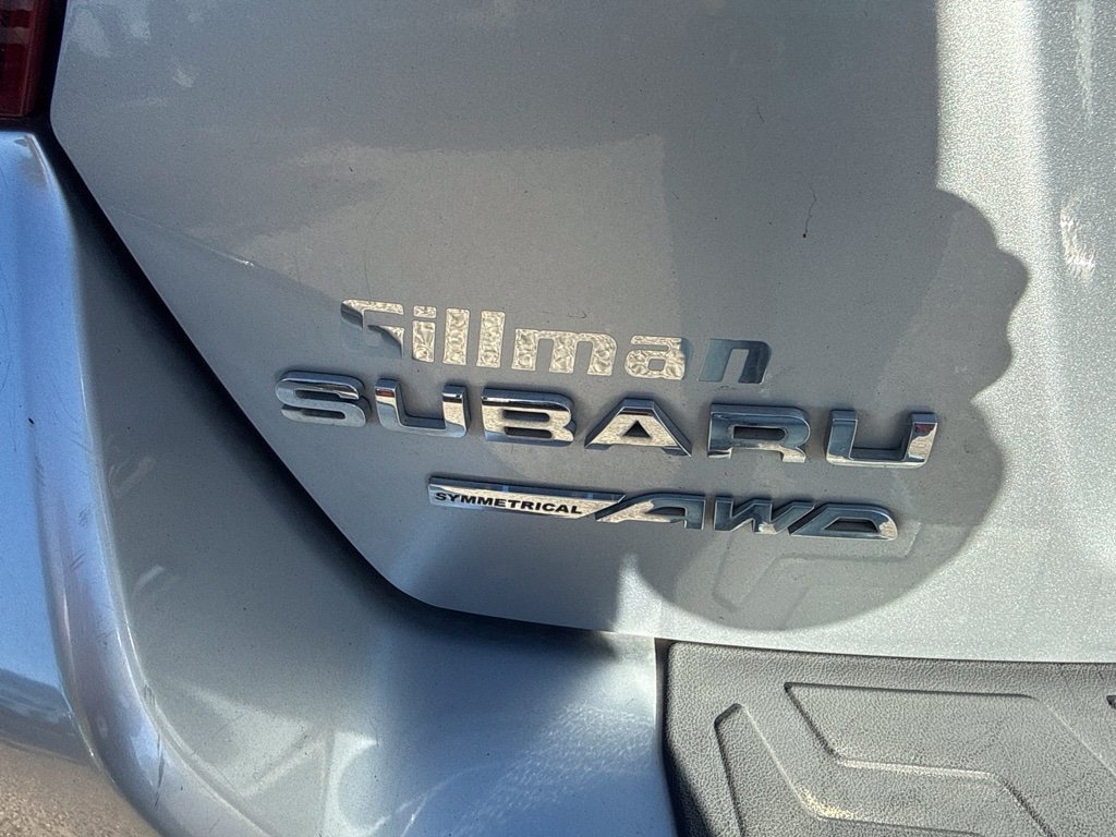 Used 2017 Silver Subaru 2.0i Premium image 8