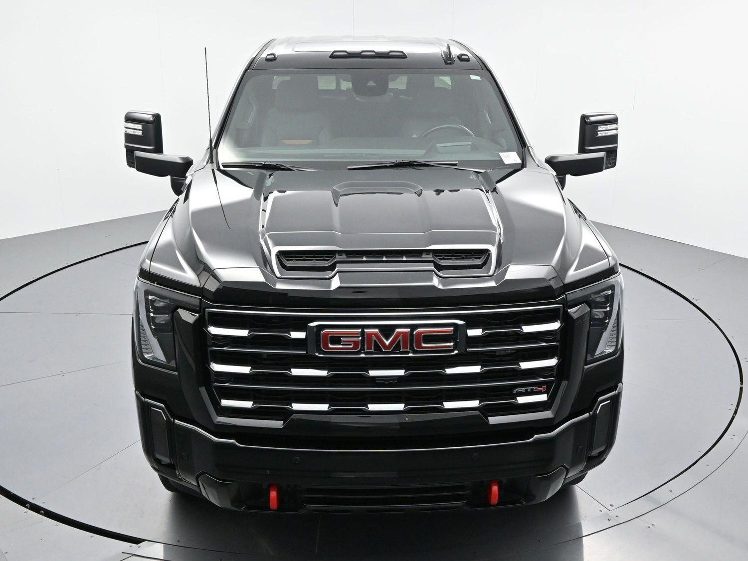 Used 2024 Onyx Black GMC AT4 image 42