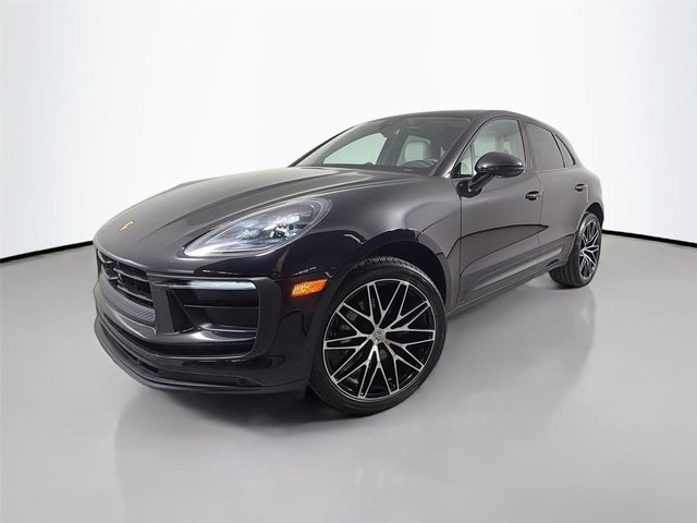 Certified Pre-Owned 2023 Porsche Macan