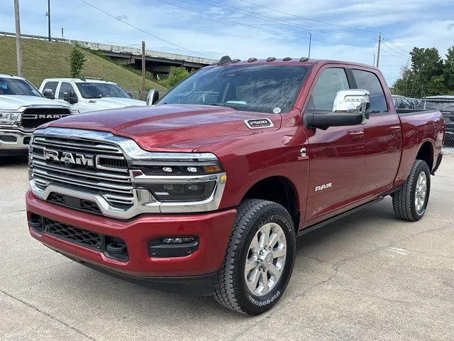 New 2026 Molten Red Pearl-Coat Exterior Paint RAM Laramie image 9