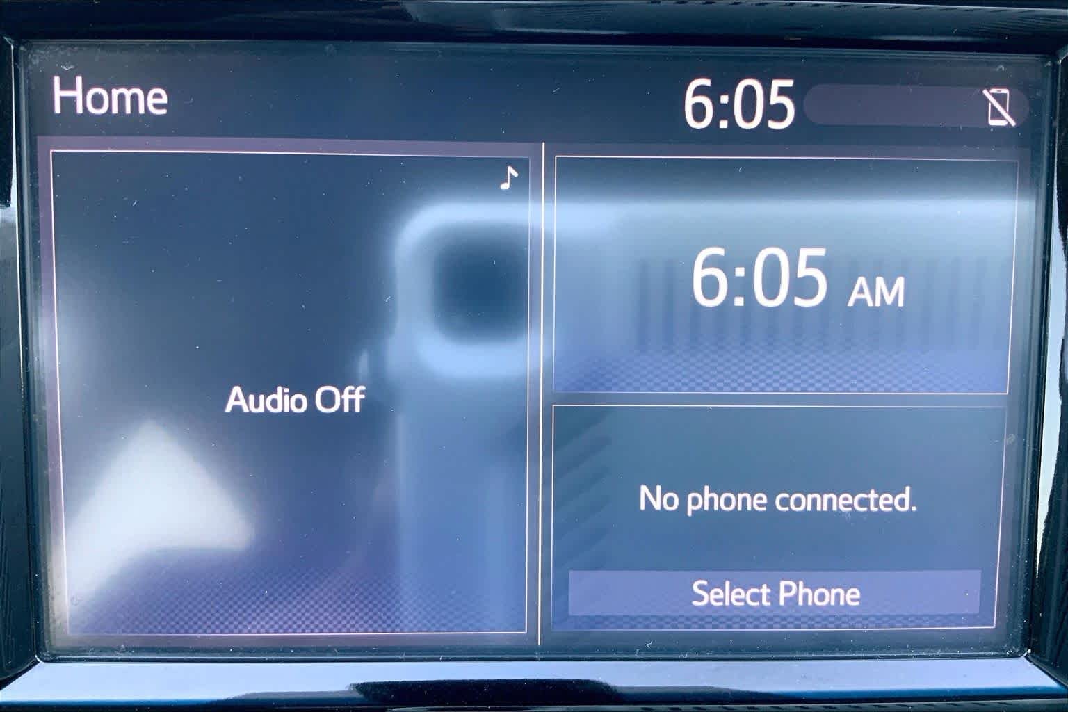 Used 2018 Galactic Aqua Mica Toyota SE image 35