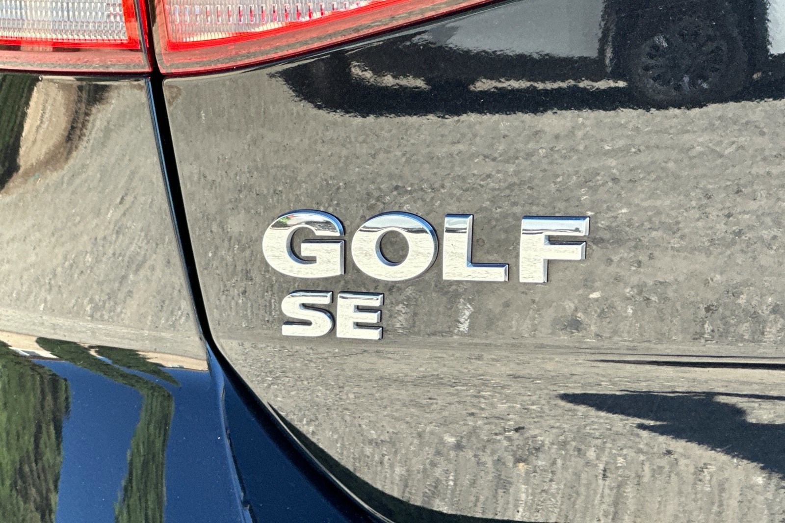 Used 2019 Black Volkswagen  image 26