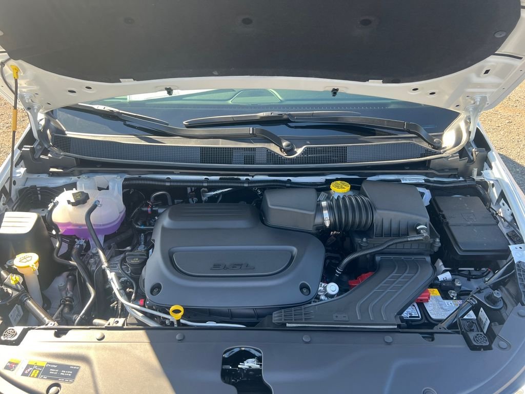 2026 Chrysler Pacifica Select - Photo 20