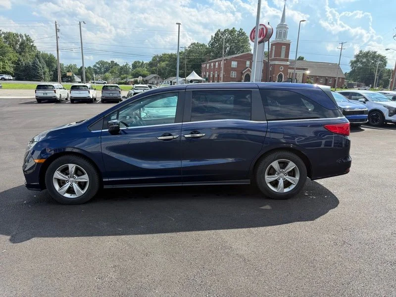 Used 2018  Honda EX image 5