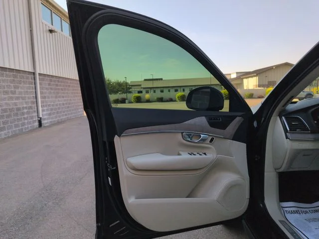 Used 2023 Onyx Black Metallic Volvo  image 10