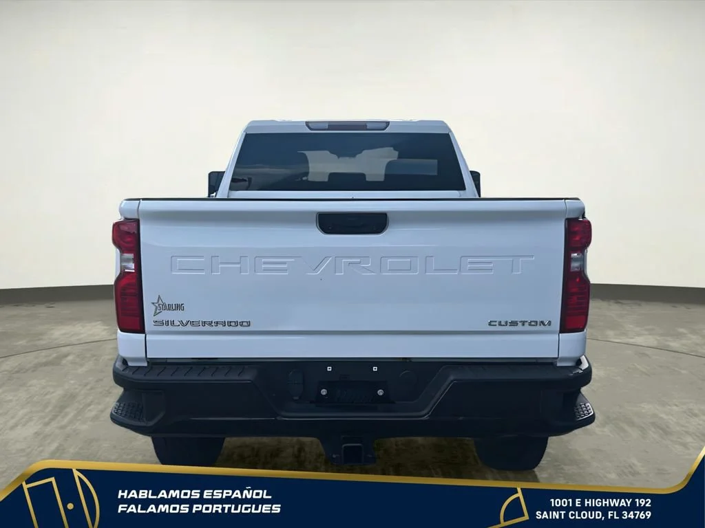 Used 2025 Summit White Chevrolet Custom image 5
